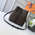 LOUIS VUITTON NeoNoe