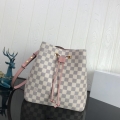 LOUIS VUITTON NeoNoe