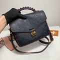 Louis Vuitton Pochette Metis