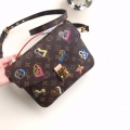 Louis Vuitton Pochette Metis