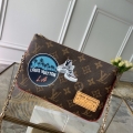 LOUIS VUITTON POCHETTE DOUBLE ZIP