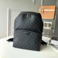 Louis Vuitton DISCOVERY BACKPACK PM