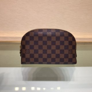 LOUIS VUITTON COSMETIC POUCH GM