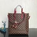 LOUIS VUITTON BELMONT MM