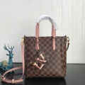 LOUIS VUITTON BELMONT PM