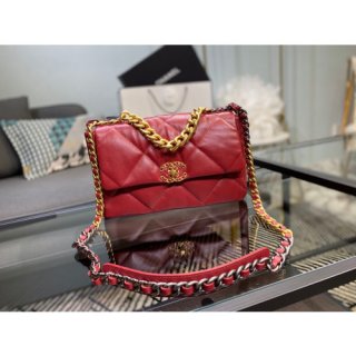 CHANEL 19 FLAP BAG