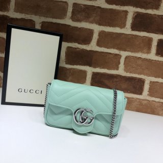 GUCCI GG Marmont Super Mini Bag