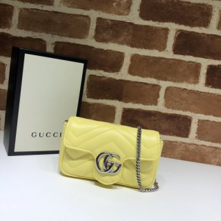 GUCCI GG Marmont Super Mini Bag