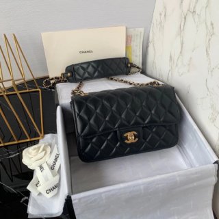 CHANEL SMALL FLAP BAG