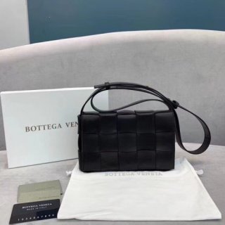 BOTTEGA VENETA CASSETTE