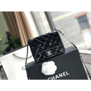 CHANEL FLAP BAG 17CM