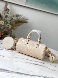 LOUIS VUITTON Papillon bb