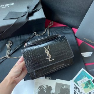 YSL SUNSET IN CROCODILE-EMBOSSED SHINY LEATHER