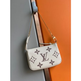 LOUIS VUITTON Mini POCHETTE ACCESSORIES