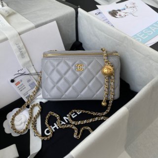CH CLUTCH WITH CHAIN