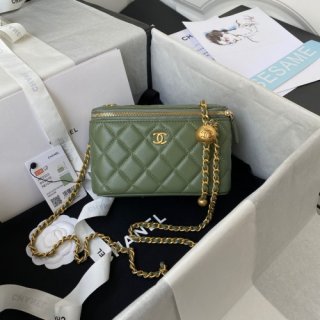 CH CLUTCH WITH CHAIN