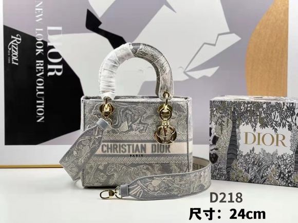 DIOR LADY D-LITE BAG