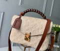 Louis Vuitton Pochete Metis