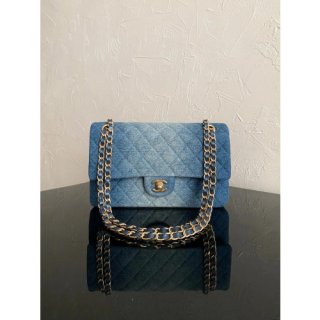 CHANEL FLAP BAG 25CM