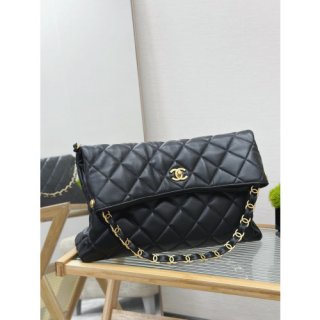 CHANEL FLAP BAG 28CM/39CM