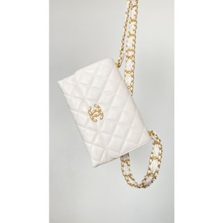 CHANEL FLAP BAG 20CM