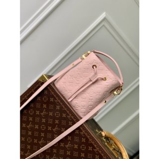 LOUIS VUITTON NeoNoe