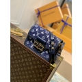 Louis Vuitton Dauphine