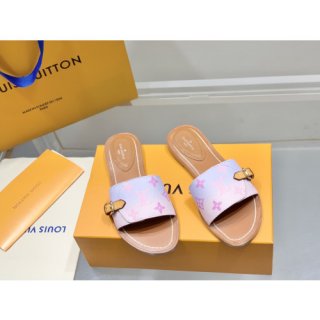 Louis Vuitton Slippers